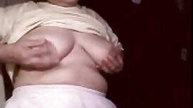 او روی آنها نشست ، و ...
